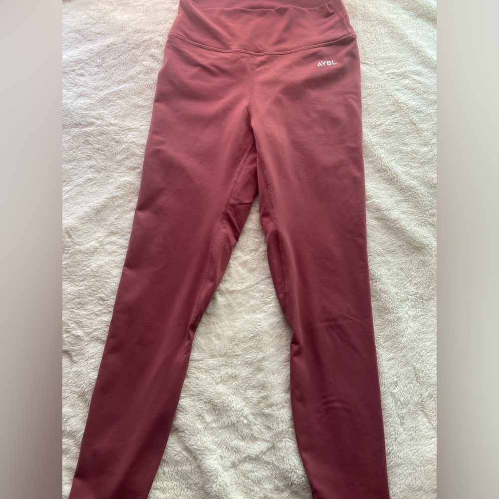 AYBL plum Core leggings Medium